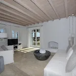 Villa Azurite With Heated Pool By Diles Psarrou