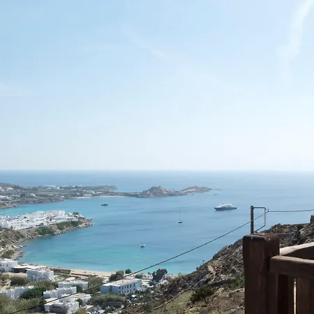 Azurite With Heated Pool By Diles