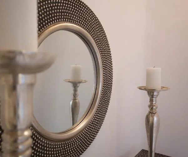 Azurite With Heated Pool By Diles * بسارو