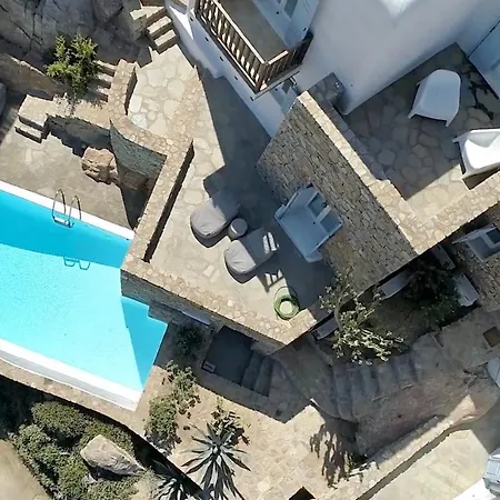 Вилла Azurite With Heated Pool By Diles *