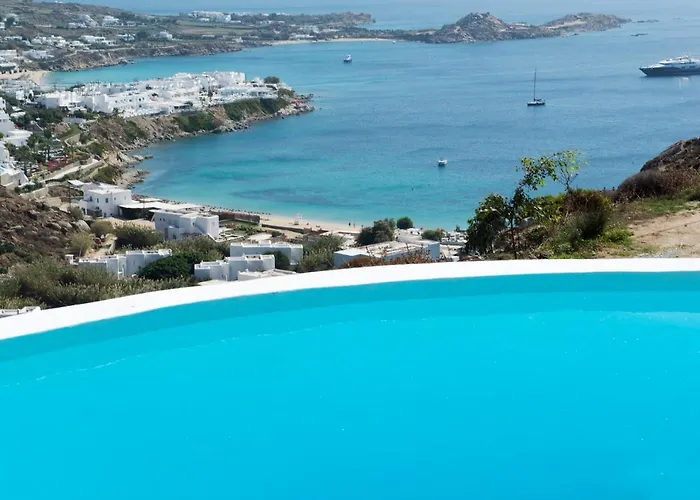 Azurite With Heated Pool By Diles 빌라 *