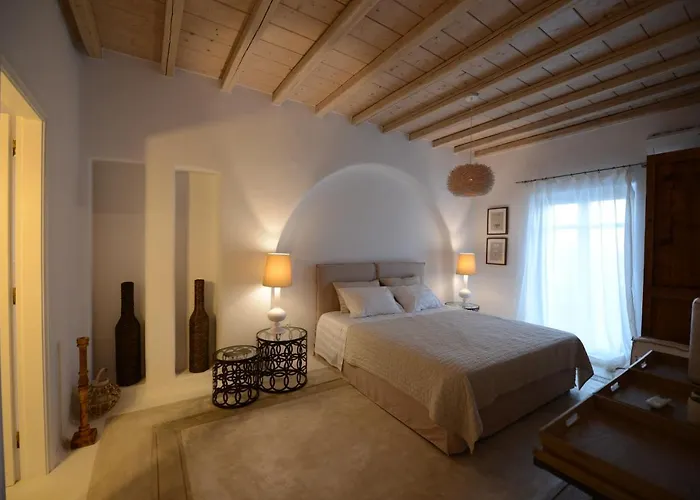 Azurite With Heated Pool By Diles Villa